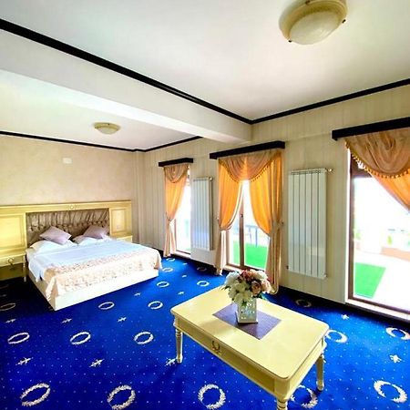 Hotel Premier Class Valea Lupului  Exterior photo