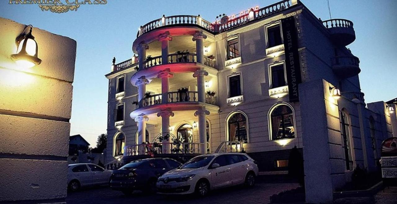 Hotel Premier Class Valea Lupului  Exterior photo